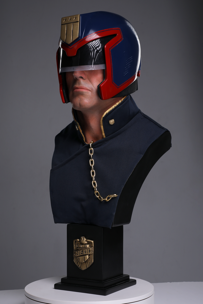 Judge Dredd 1:1 Lifesize Bust by Walt Wizard