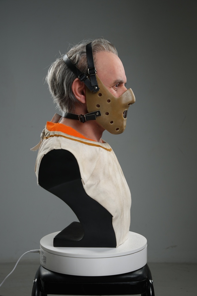 Hannibal Lecter 1:1 Lifesize Bust by Walt Wizard