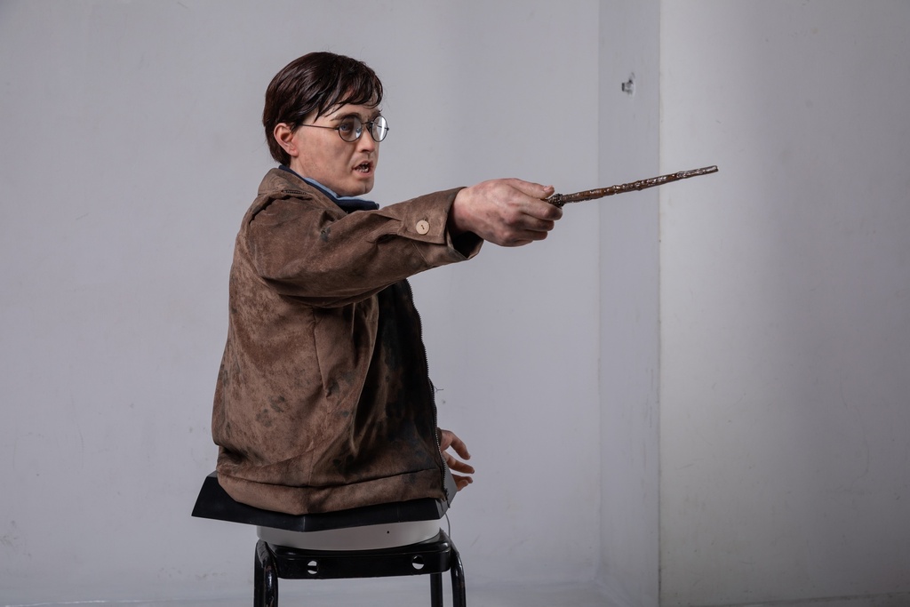 Harry Potter 1:1 Lifesize Body by Walt Wizard