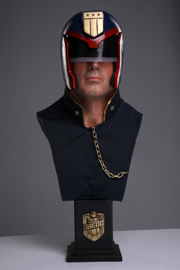 Judge Dredd 1:1 Lifesize Bust by Walt Wizard